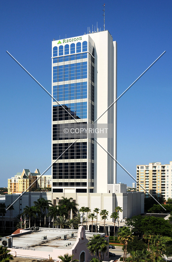 One Financial Plaza by Jorge Molina