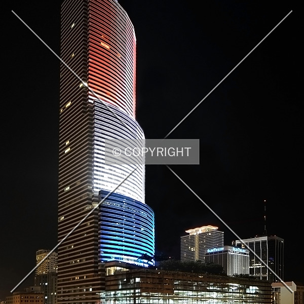 Miami Tower by Jorge Molina