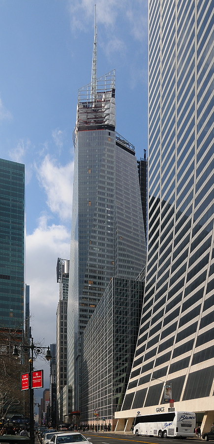 Bank of America Tower by David Guija