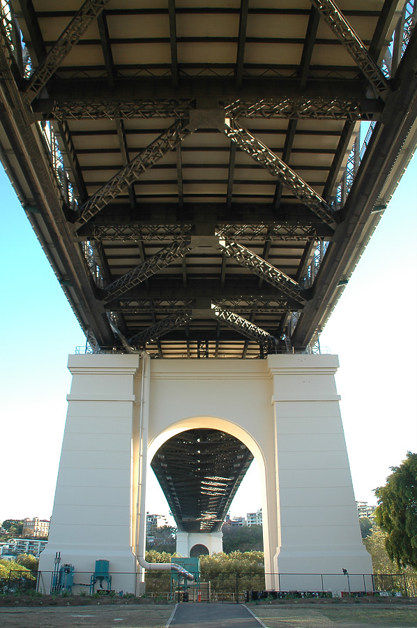 Story Bridge by John Bek