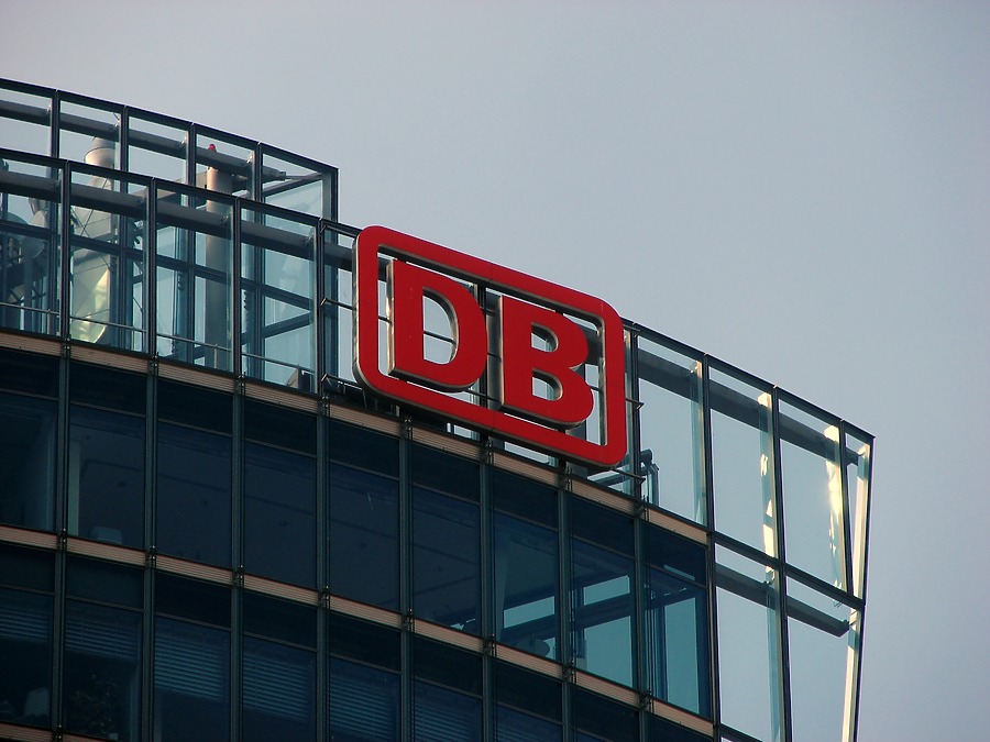 Bahn Tower by Edoardo Marchetti
