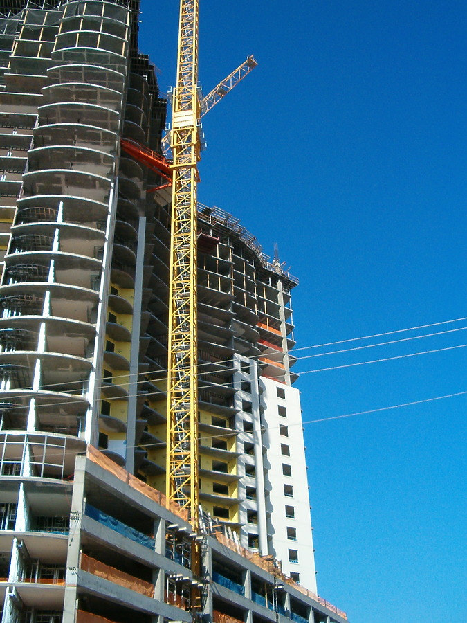 Allure Las Vegas Tower I by Rodney Gunn