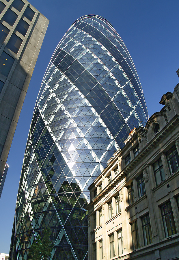 30 St Mary Axe by Cesar Serrano