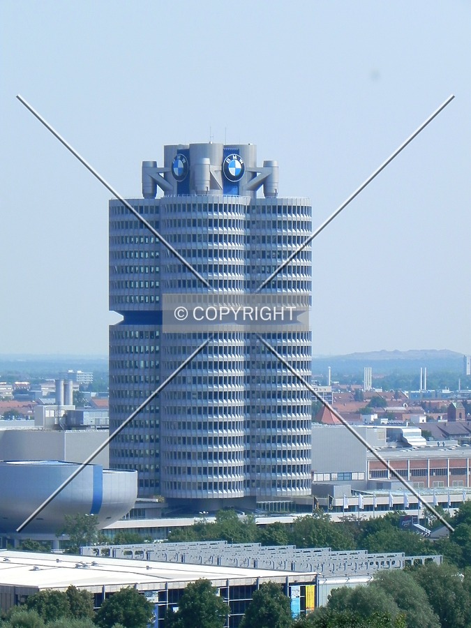 BMW Building by Florian Barbier