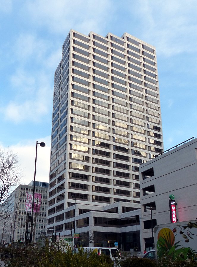 PNC Center by Nate Lindsey