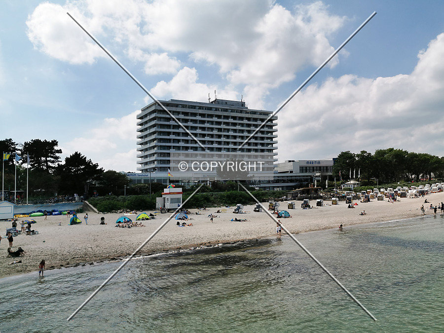 Maritim Seehotel Timmendorfer Strand by Nephilim