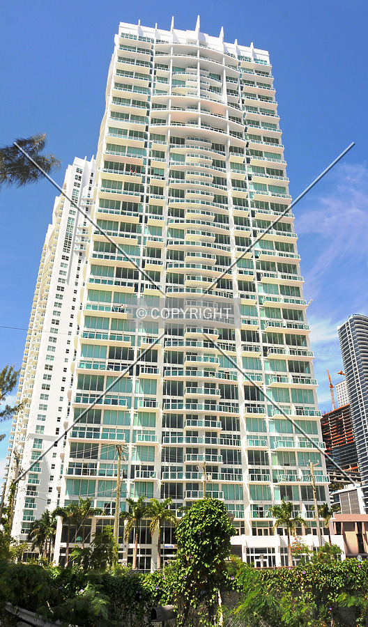 Brickell on the River South Tower by Jorge Molina