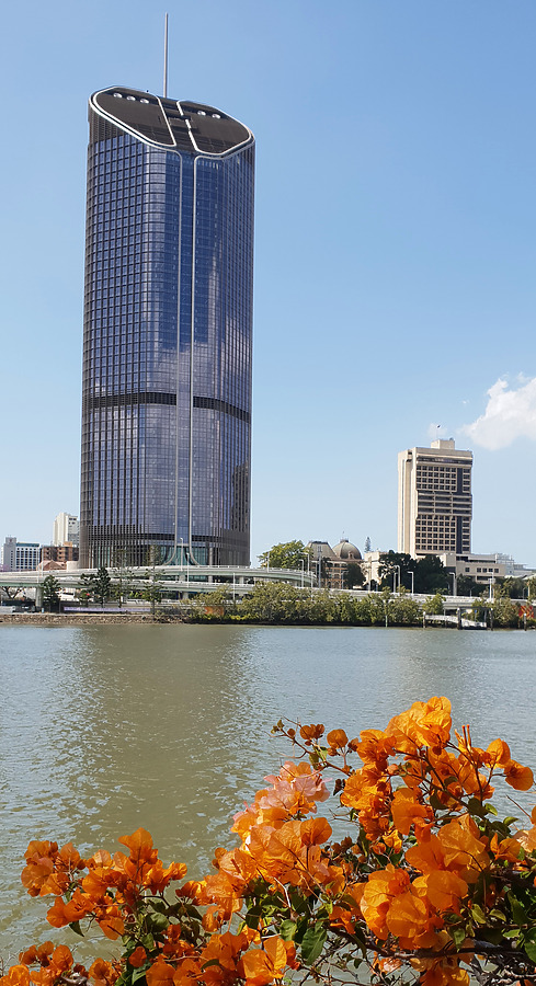 1 William Street by Hannu Loimo