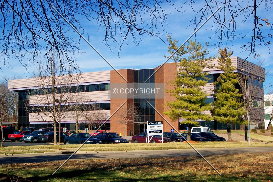 1224 Fern Ridge Parkway