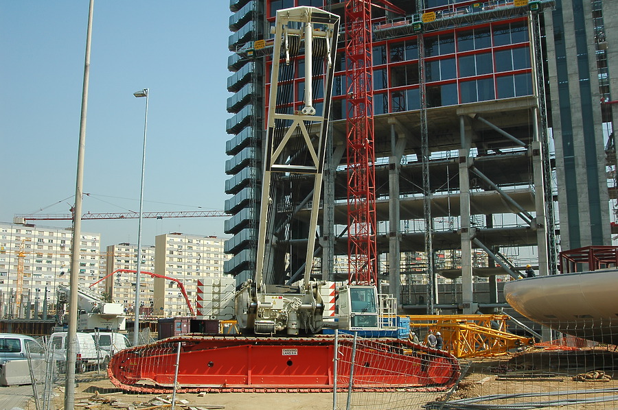 Hesperia Tower by David Guija