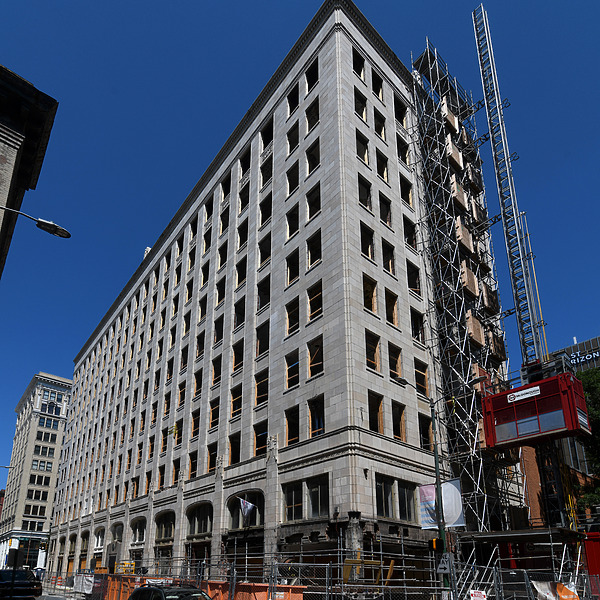 Chattanooga Bank Building by John W. Cahill