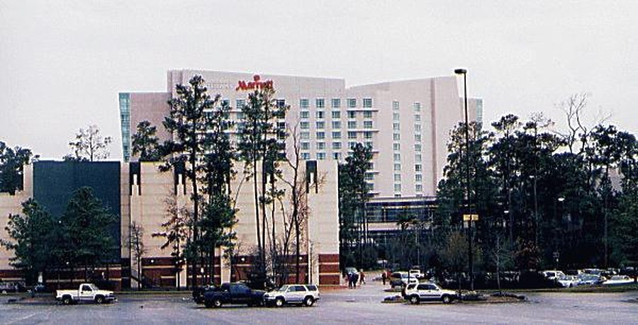 The Woodlands Waterway Marriott Hotel & Convention Center by Kevin Lehnhardt