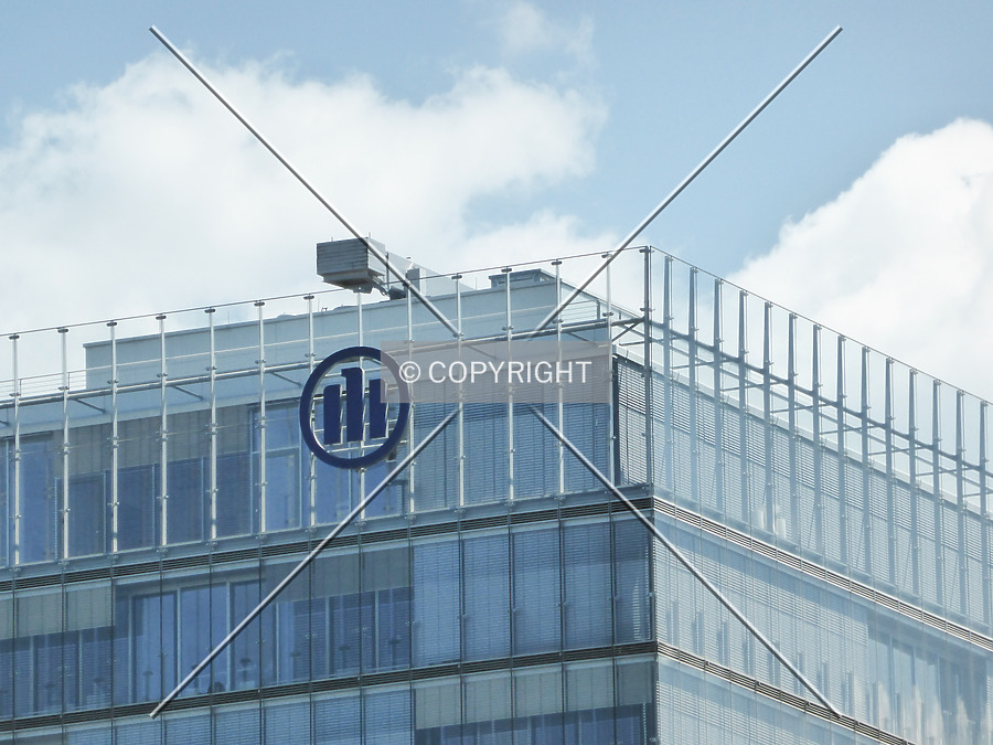 Allianz-Kai by Nephilim