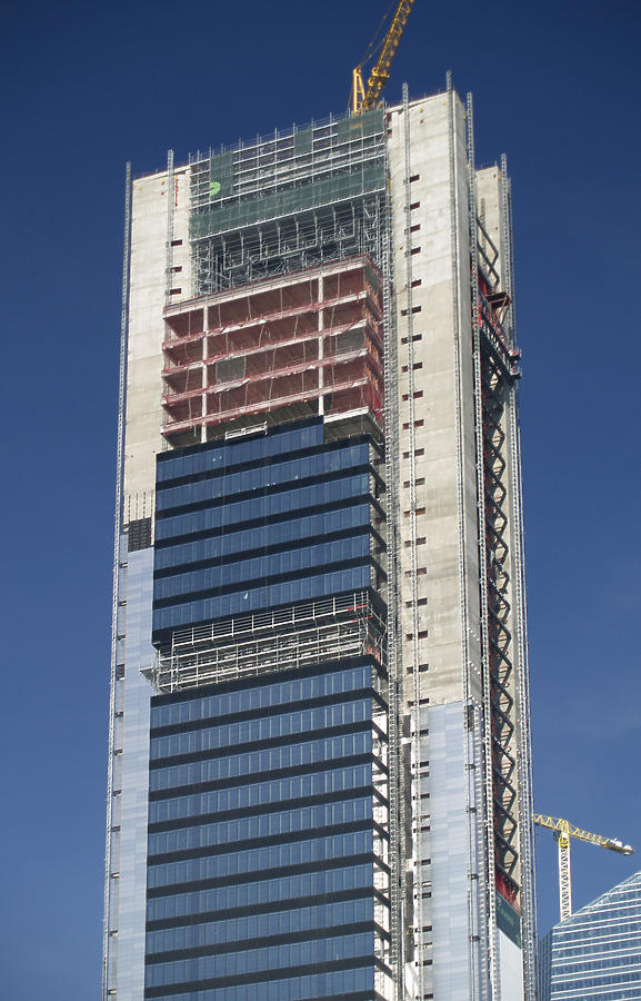 Torre Caja Madrid by Cesar Serrano