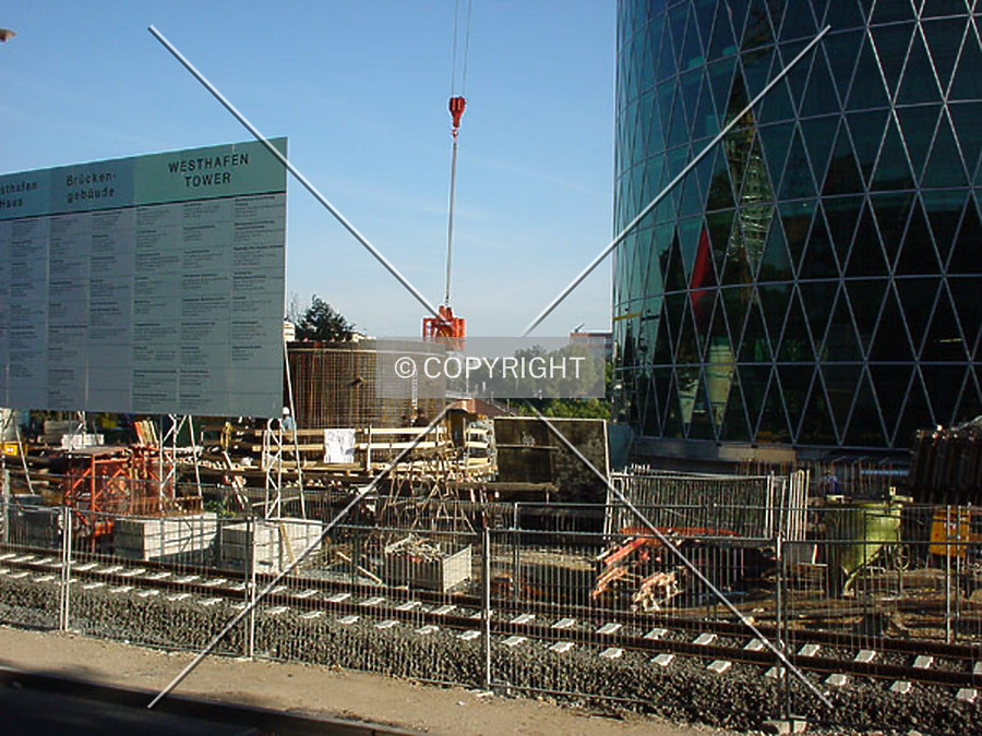 Westhafen Tower by Nephilim