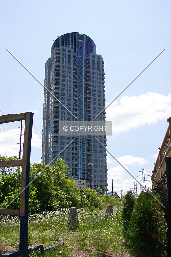 Minto Metropole by Eric Blyth