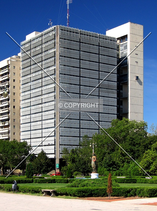 Torre II Ing. Luis Monteverde by Maximiliano Buono