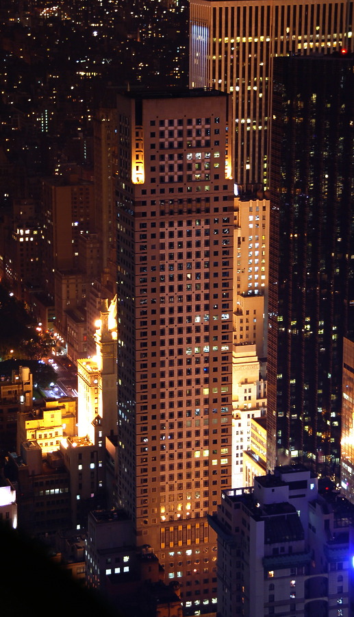 712 5th Avenue by Huopa