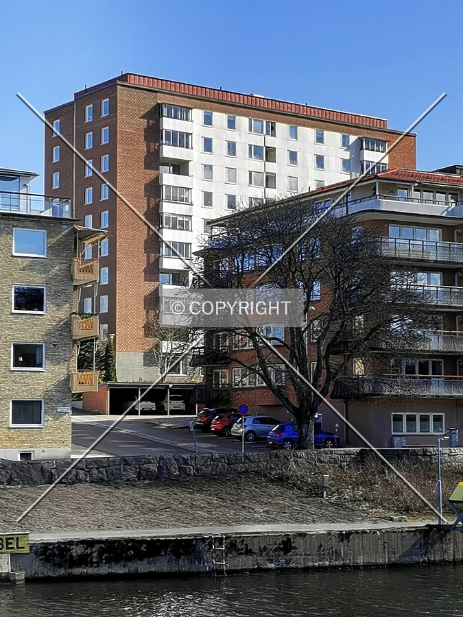 Nygatan 3 by Robin Spetz