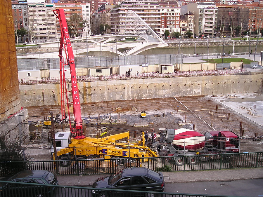 Isozaki Atea I by Mikel Allende