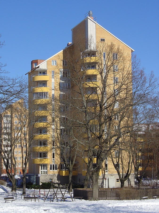 Gymnastikgatan 22 by Robin Spetz