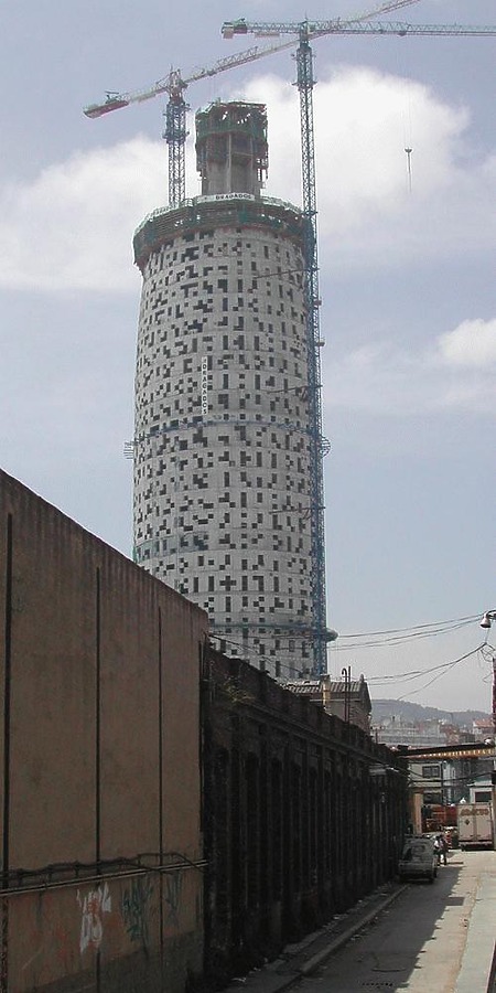 Torre Glòries by David Guija