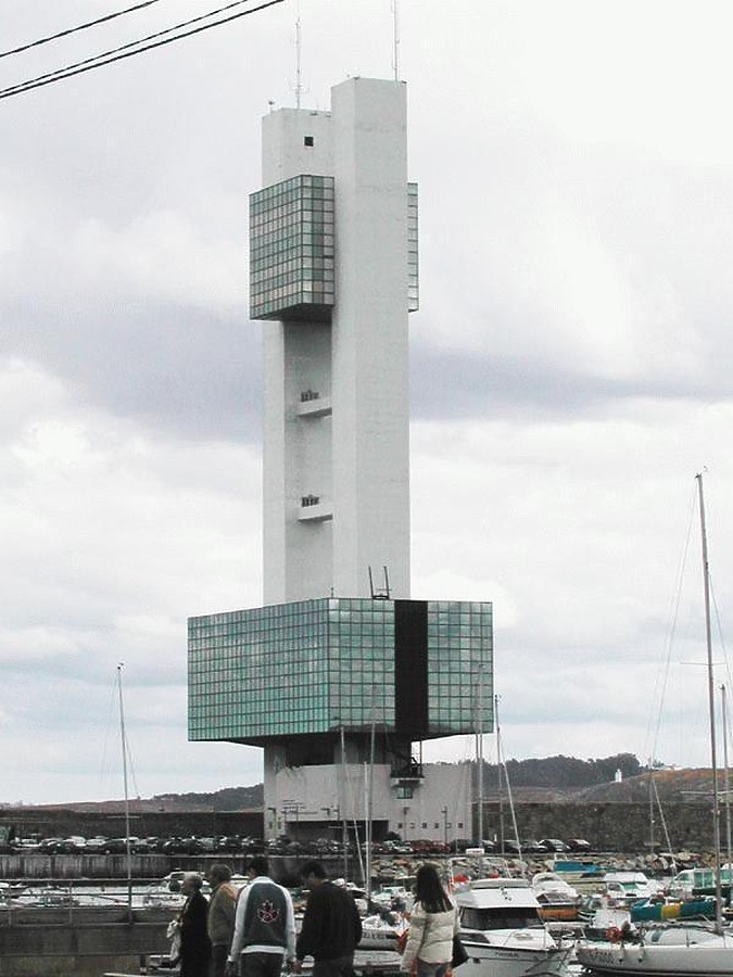 Torre de Control Maritimo by David Guija