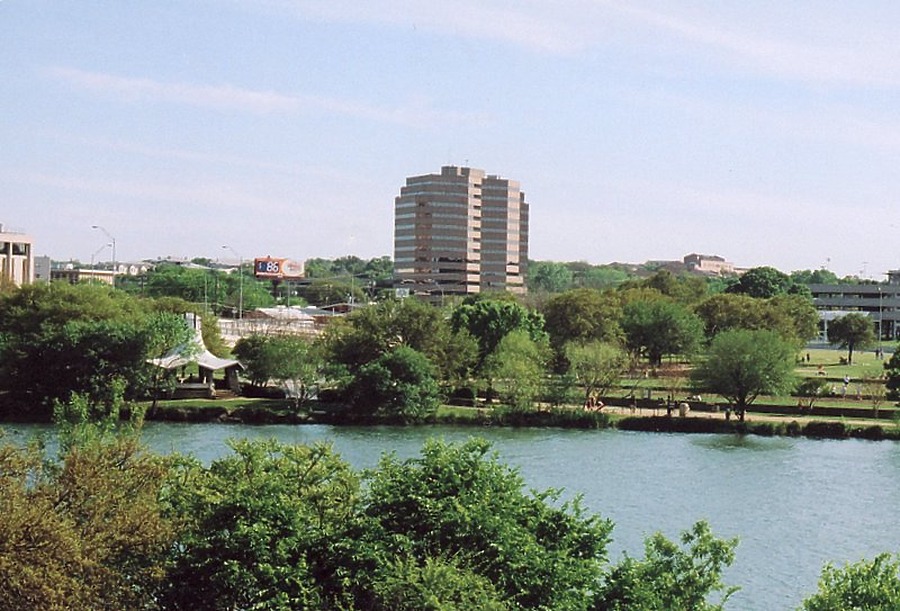One Texas Center by Kevin Lehnhardt