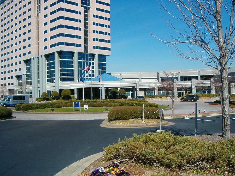 Hilton Atlanta Airport & Towers by Rodney Gunn