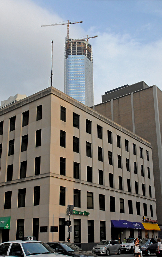 Trump International Hotel & Tower by Shawn Ursini