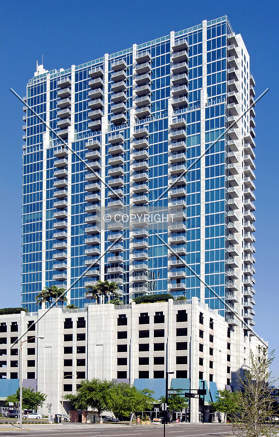 SkyPoint by Jorge Molina