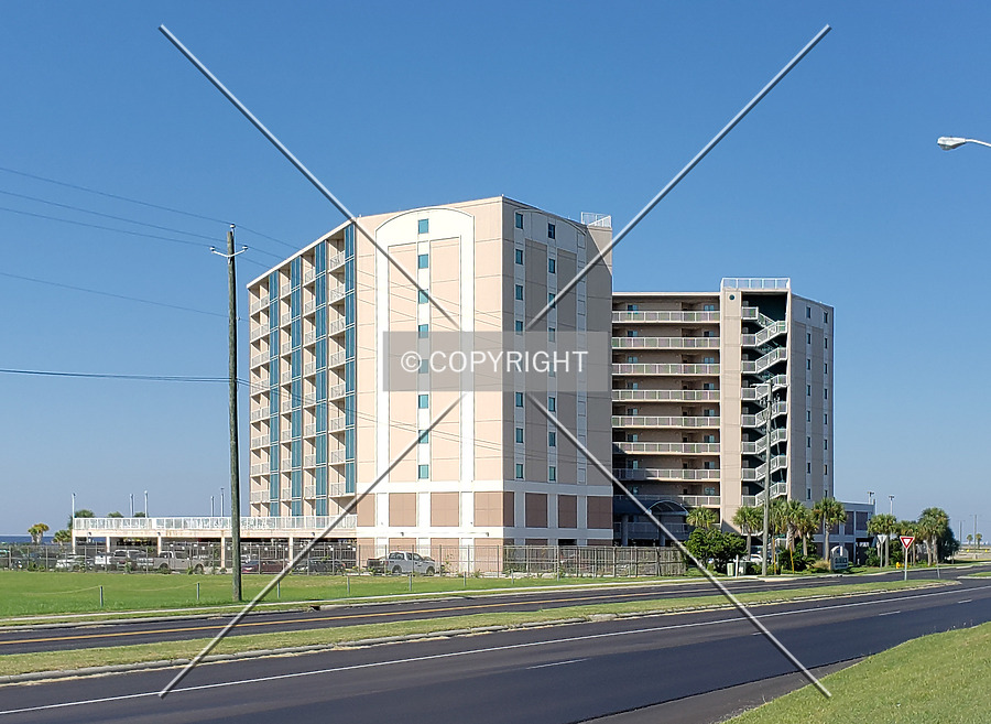 Sea Breeze Condominiums I by Ryan Hildebrand