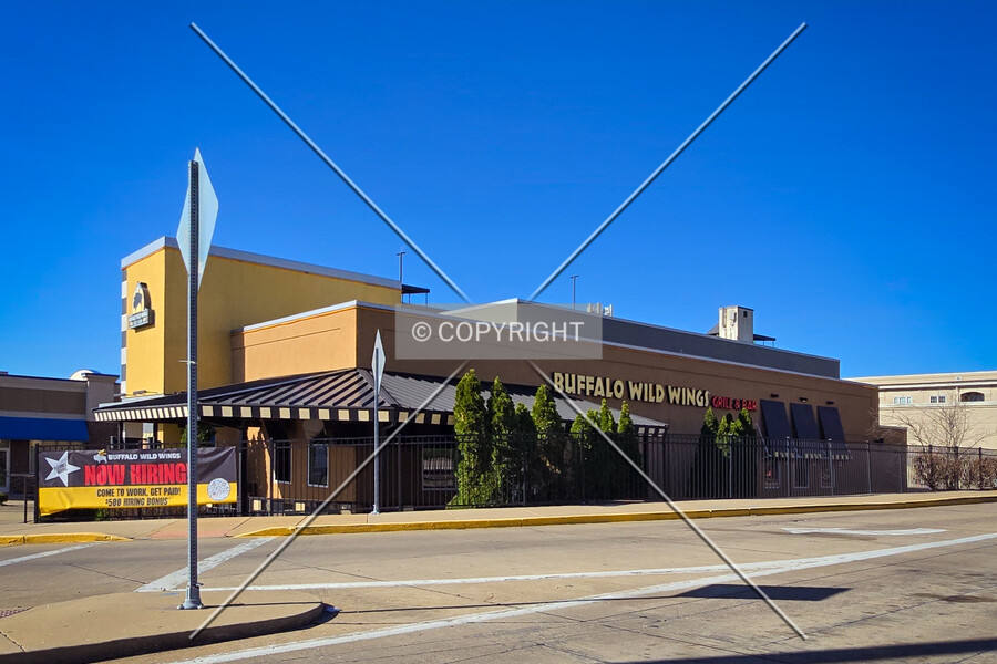Buffalo Wild Wings Grill and Bar