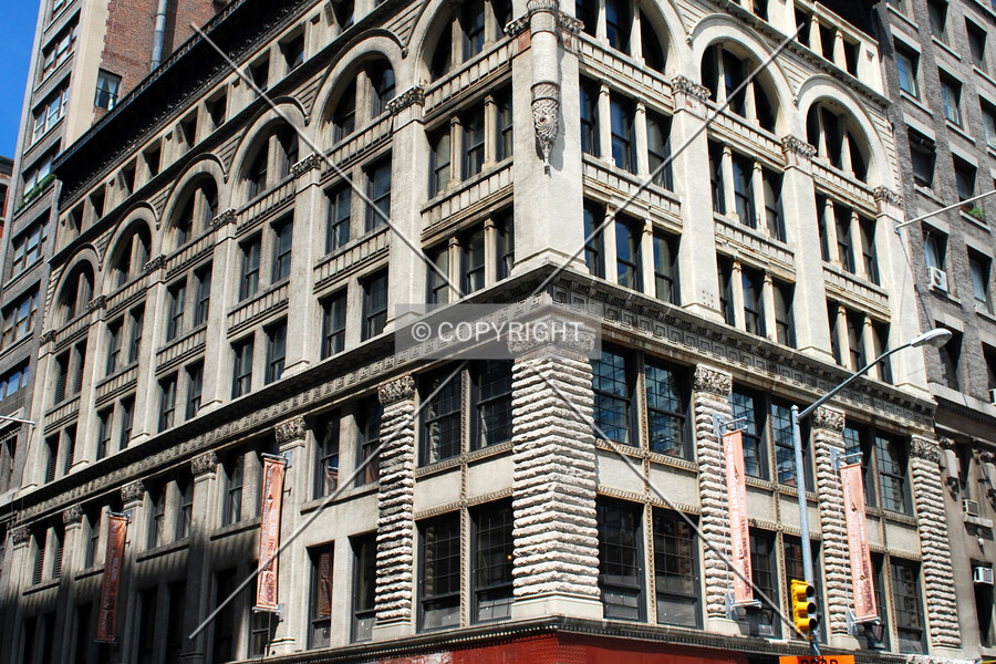 72 5th Avenue