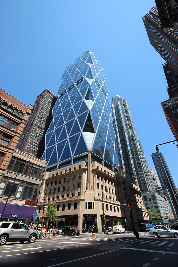 Hearst Tower by Kjetil Balog