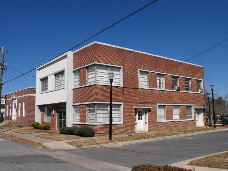 62 Tippins Street