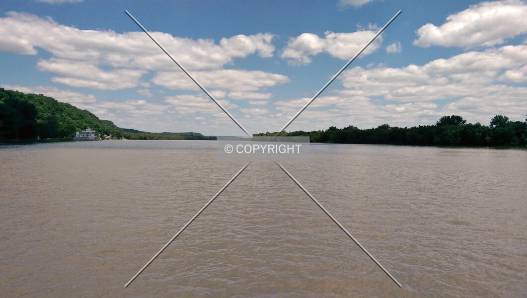 Kampsville Ferry