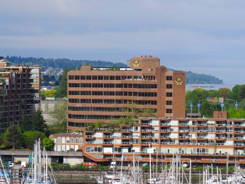 832-621-522