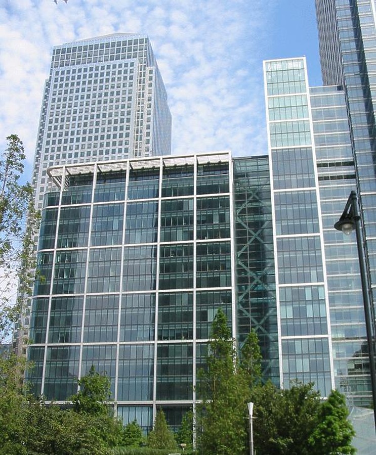 33 Canada Square by Jonathan Smith