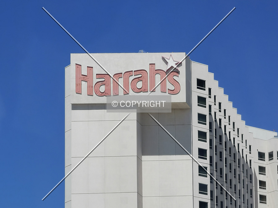 Harrah's Las Vegas - Carnaval Tower by Nephilim