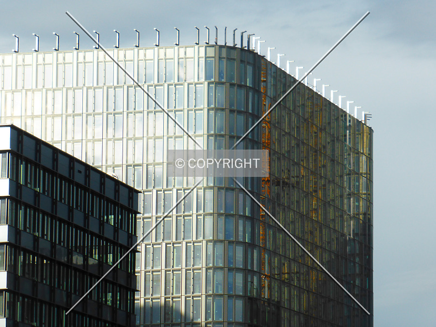 The Icon Vienna - Turm 66 by Nephilim