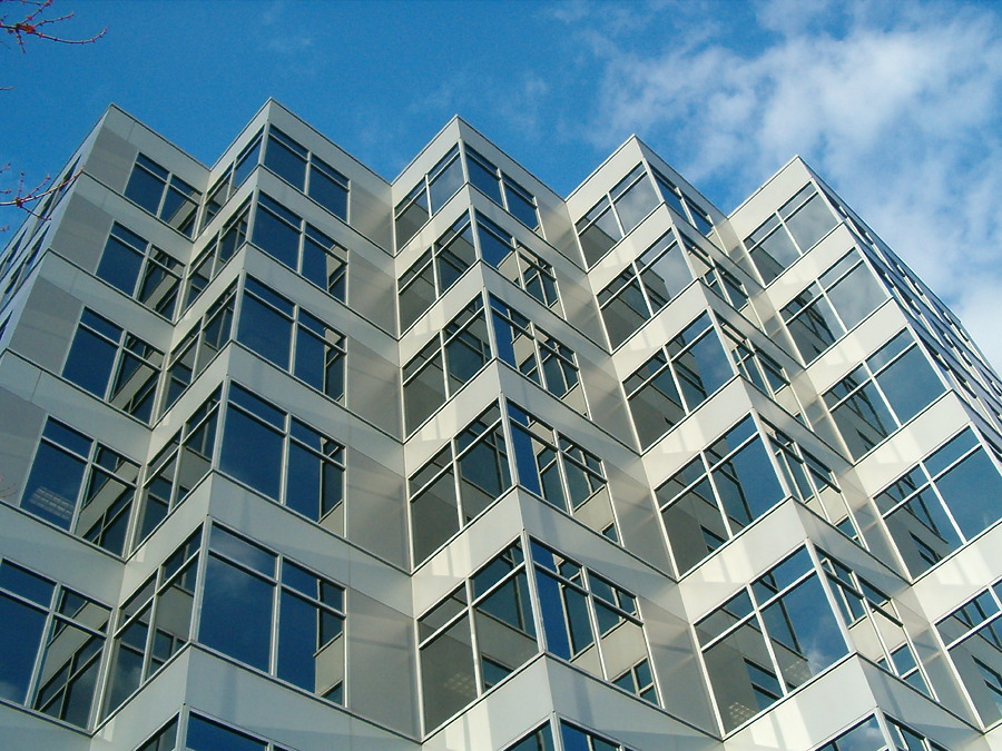 100 Hartsfield Centre by Rodney Gunn