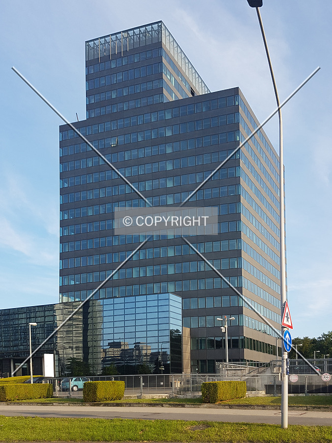 Access Tower by Nephilim