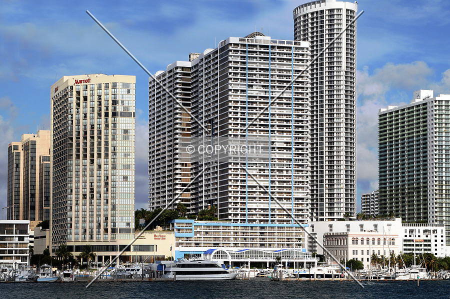Doubletree Biscayne Bay by Jorge Molina