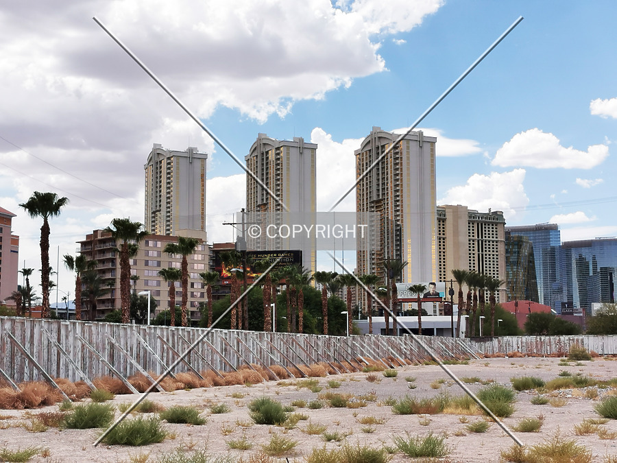 The Signature at MGM Grand - Tower II by Nephilim