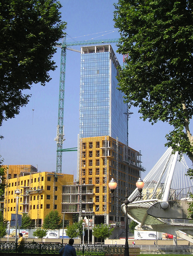 Isozaki Atea II by Mikel Allende
