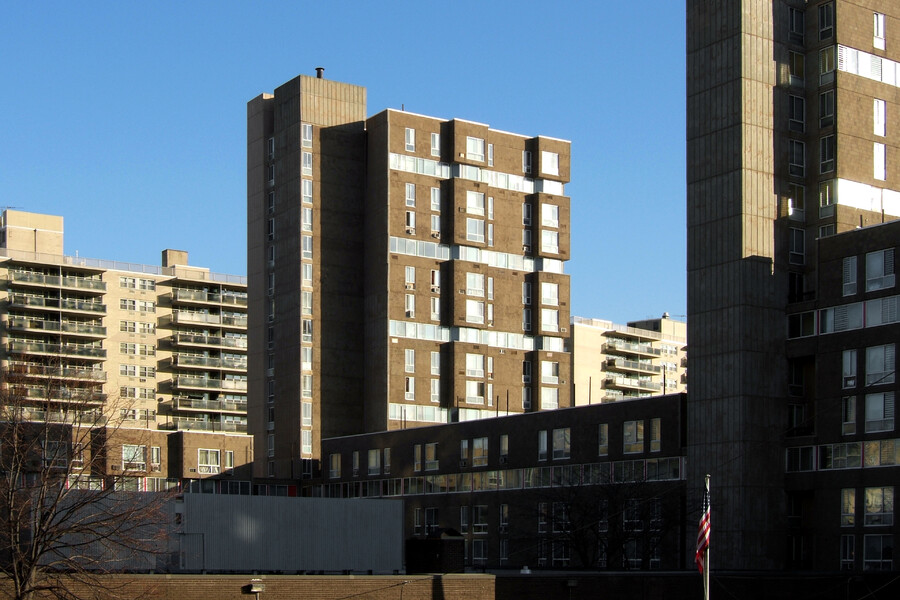 Riverview 1 - 85 Riverdale Avenue