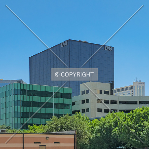 500 West Illinois Avenue by Ryan Hildebrand