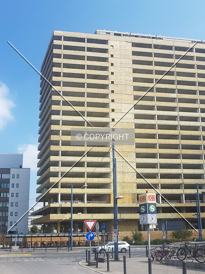 Vitopia Campus Tower I by Nephilim