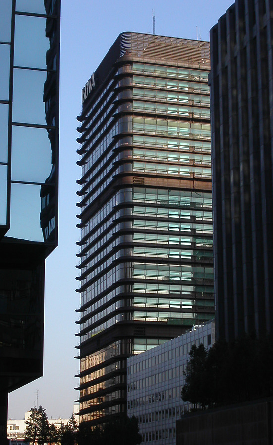 Banco de Bilbao by Cesar Serrano